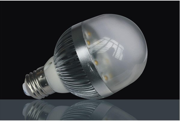LED Bulb Light E27-7W (7001)
