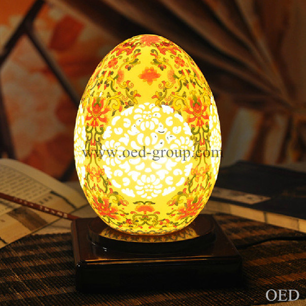Special Chinese Ivory Color Glazed Ceramic Bedroom Lamp