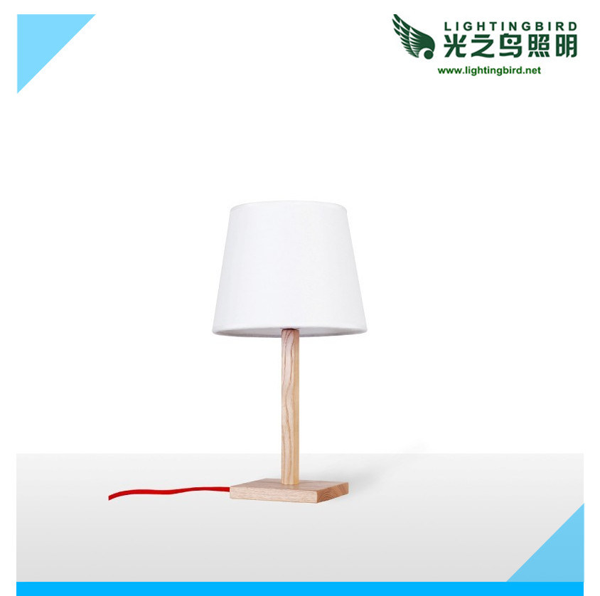 Lightingbird Simple Desk Light Wood Table Lamp for Hotel Home (LBMT-XF)