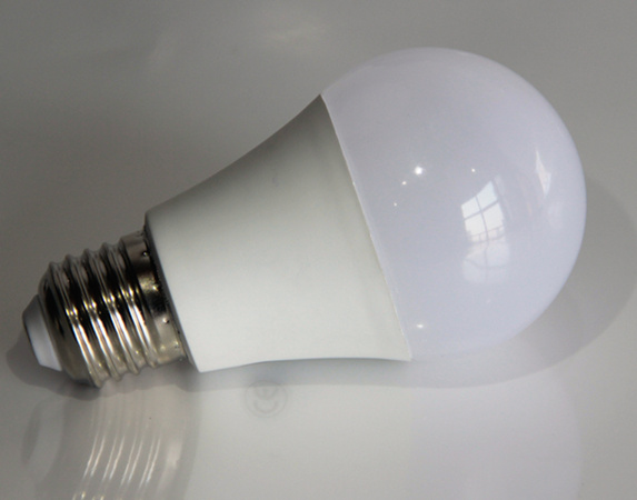 Competitive Price 5W 7W 9W 12W LED Bulb Light