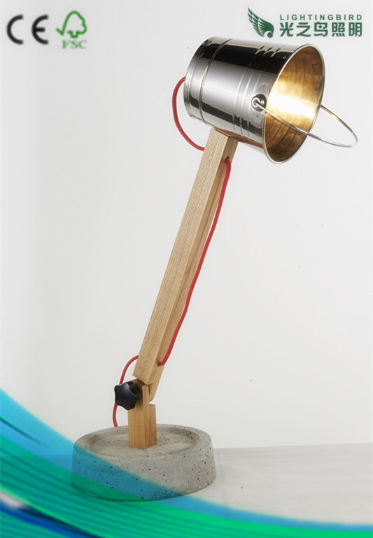 2015 Newest Modern Ashwood Table Lamp (LBMT-AFT-A)