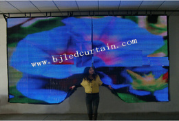 Advertising LED Display/Outdoor LED Display with Flexible LED Display Soft &Transparent for Stage Rental