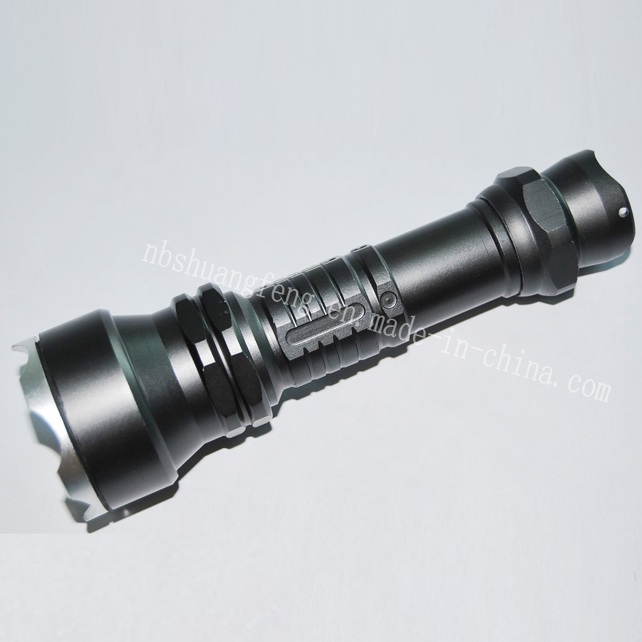 CREE T6/Q5 Aluminum LED Flashlight (SF-116)