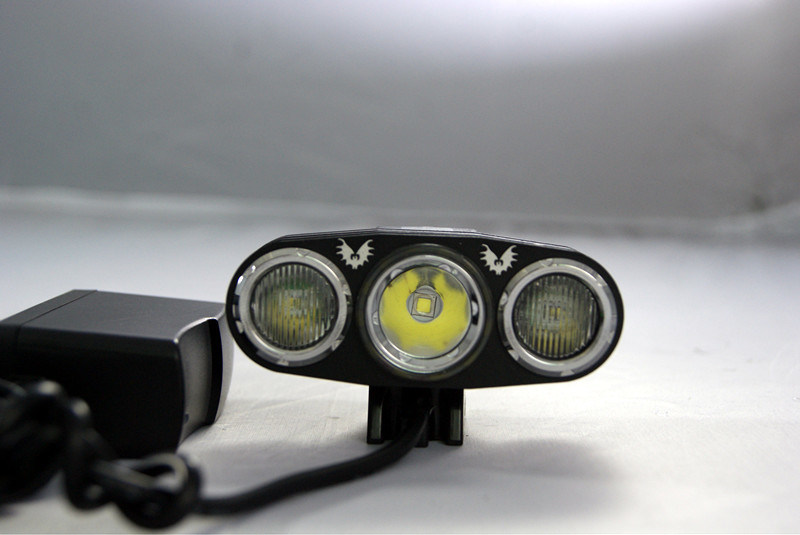 Safety Night Ride 2400lumen Professional LED Bicycle Light for Cycling