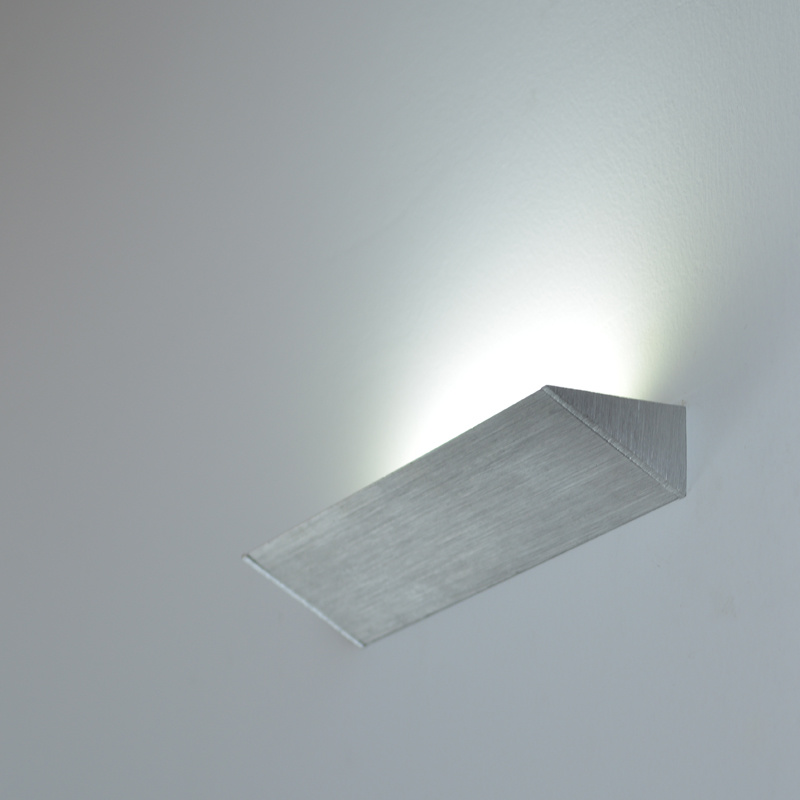 Modern Triangle Interier LED Silver Wall Washer