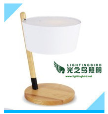 Lightingbird CE Fashion Computer Wood Table Lamp (LBMT-LD)