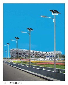 120W Solar LED Street Light with 8m Light Pole