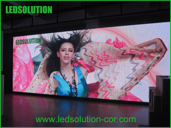 P7.62 Full Color Indoor LED Display