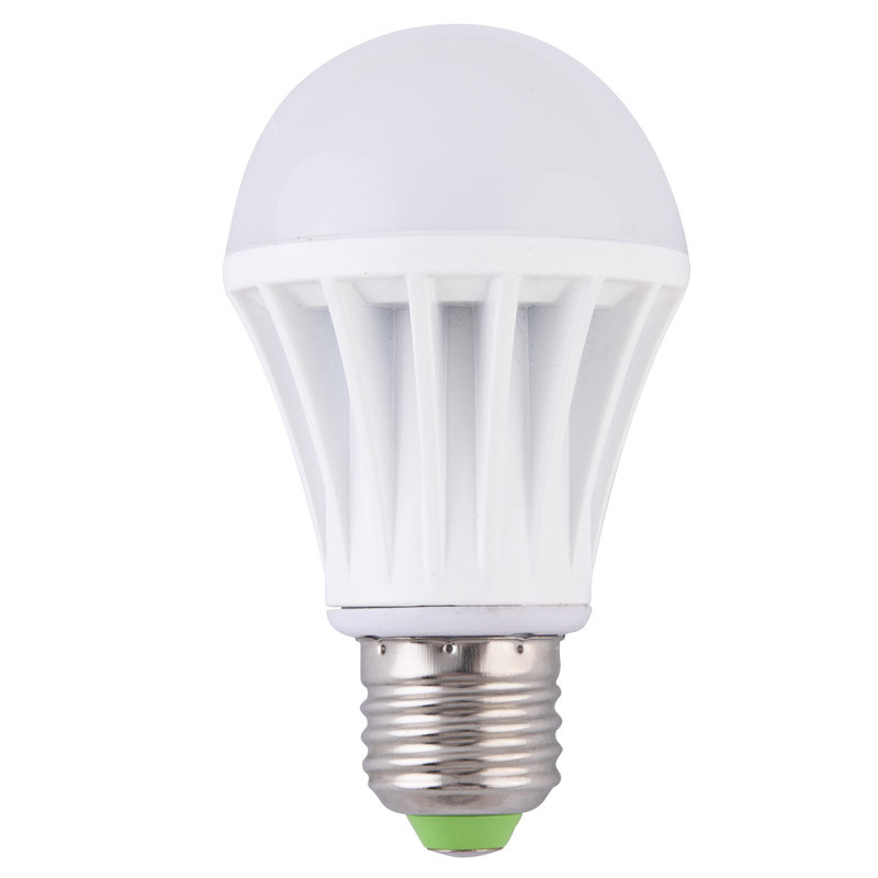 CE RoHS Aluminum Housing 8W E27 LED Bulb Light