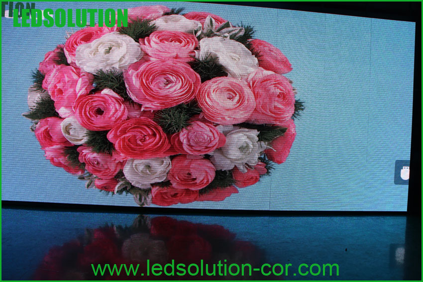 10mm Wide View Angle High Resolution Outdoor SMD LED Display