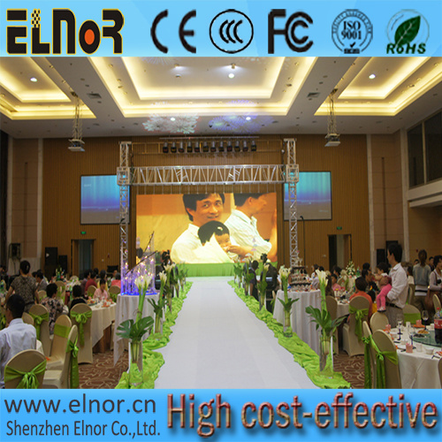 CE RoHS Passed Indoor Full Color P4 LED Screen Display