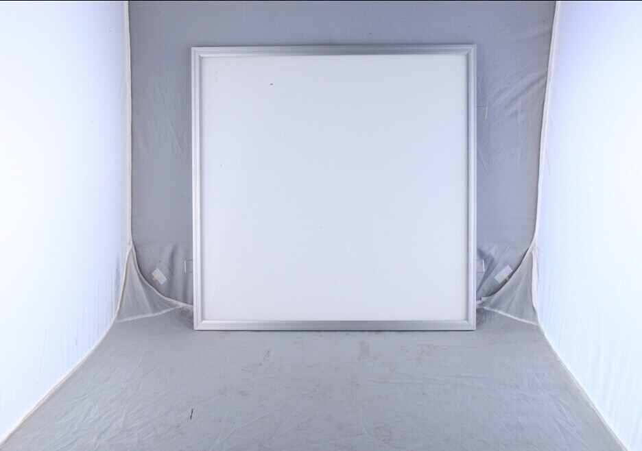 LED 600X600 Ceiling Panel Light
