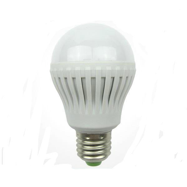 E27 5W Plastic Housing LED Globe Bulb Light