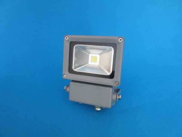 Competitive Price LED Floodlight Outdoor Light IP65