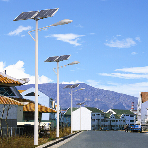 7m Single Arm Solar Power LED Light (JS-A20157130)