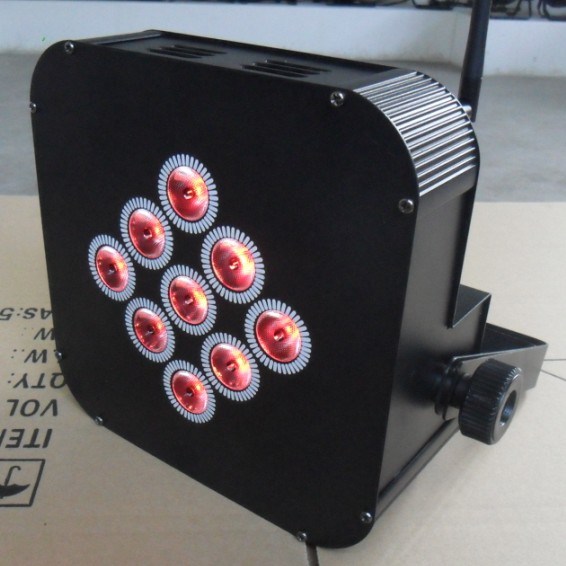 Stage New Type Wireless Remote Power LED Flat 9PCS 3-in-1 RGB or 4 (Quad) -in-1 RGBW/a PAR Light (MD-C036)