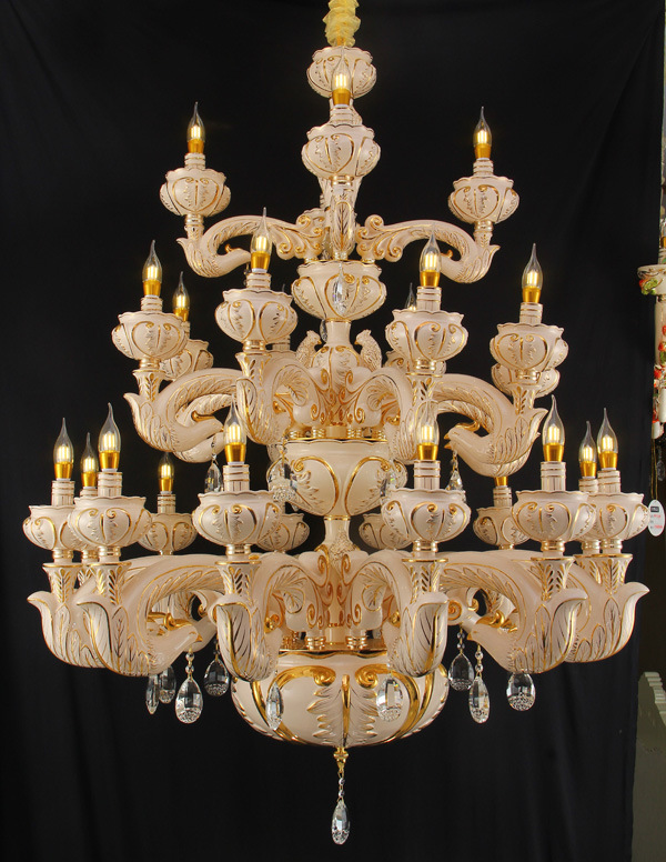 European-Style Luxury Ceramic Chandelier for Clubhouses (QH-CCL8007-1284)