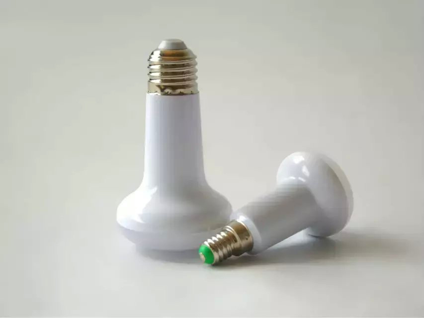 Newest Design High Efficiency 7W LED Bulb Light