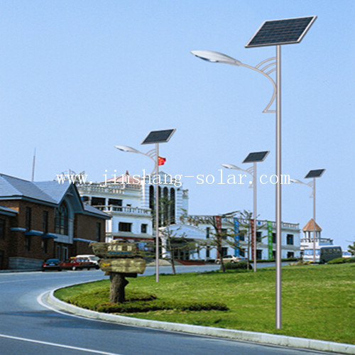 Energy Saving Solar Light for Highway/Garden with CE, ISO Approved