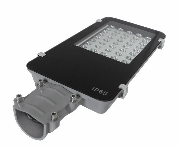 IP65 Outdoor Epistar 110lm/W 50W LED Street Light