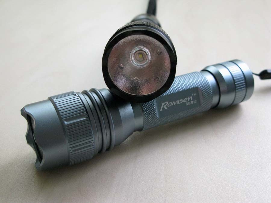 LED Flashlight (RC-B12)