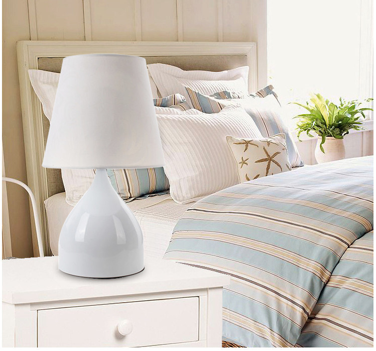Modern Ceramic Desk Lamp / Table Lamp for Home Decorative