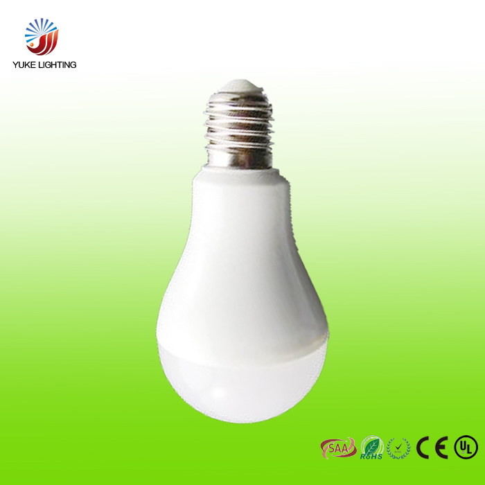 Competitive IP44 5W 7W 9W 12W LED Bulb Light