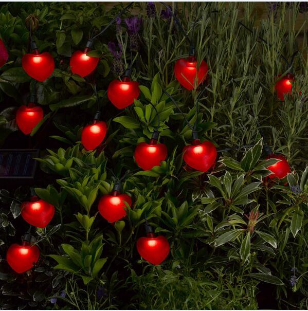 Energy-Saving Solar Powered LED String Light with Plastic Red Heart