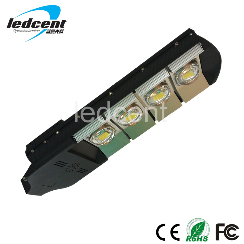 CE RoHS Certificated 200W White LED Street Light