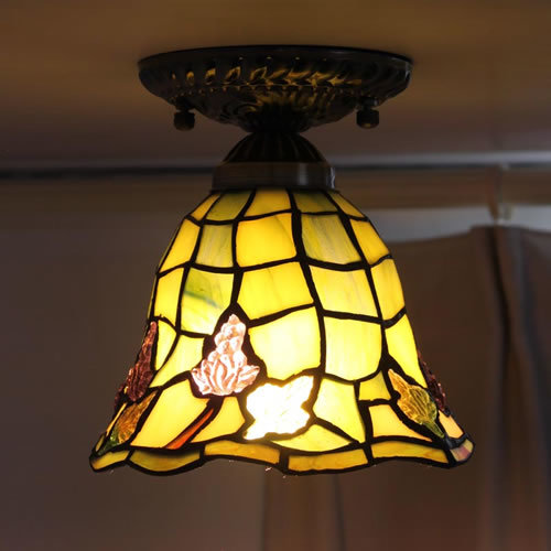 Residential Hot Sell Tiffany Ceiling Lamp with Europe Style Factory (XC08008)