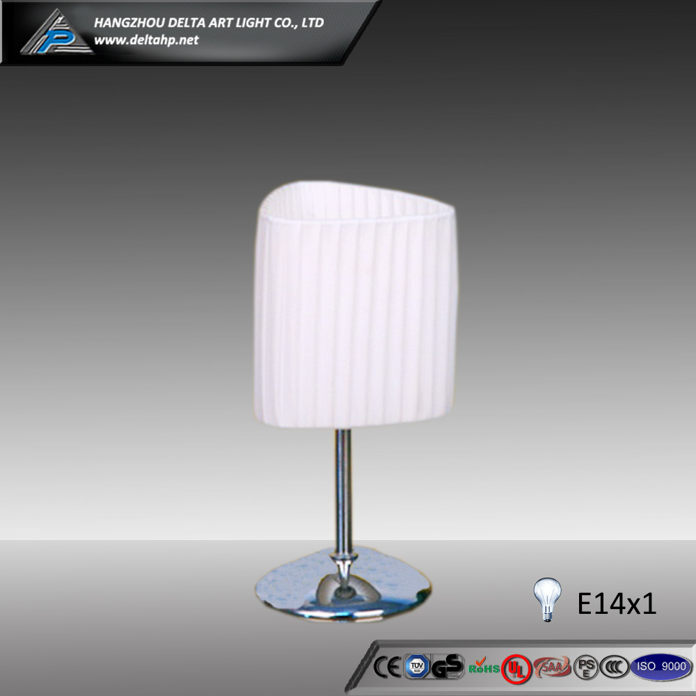 Triangle Shade Mini Lamp for Table (C5003009)