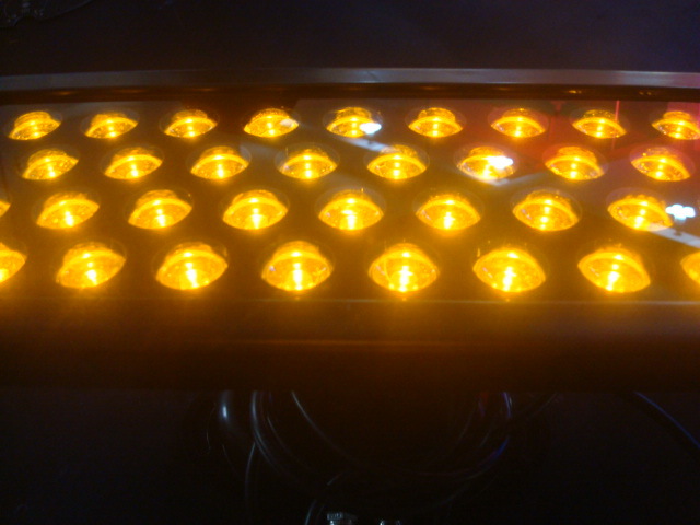 LED Wash Light in Amber Color (YY-LWL-36X1W-A)