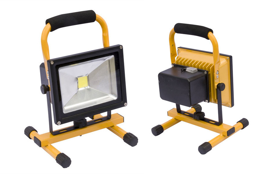 Top Quality 20W LED Rechargeable Floodlight Work Light IP65 CE RoHS Certified