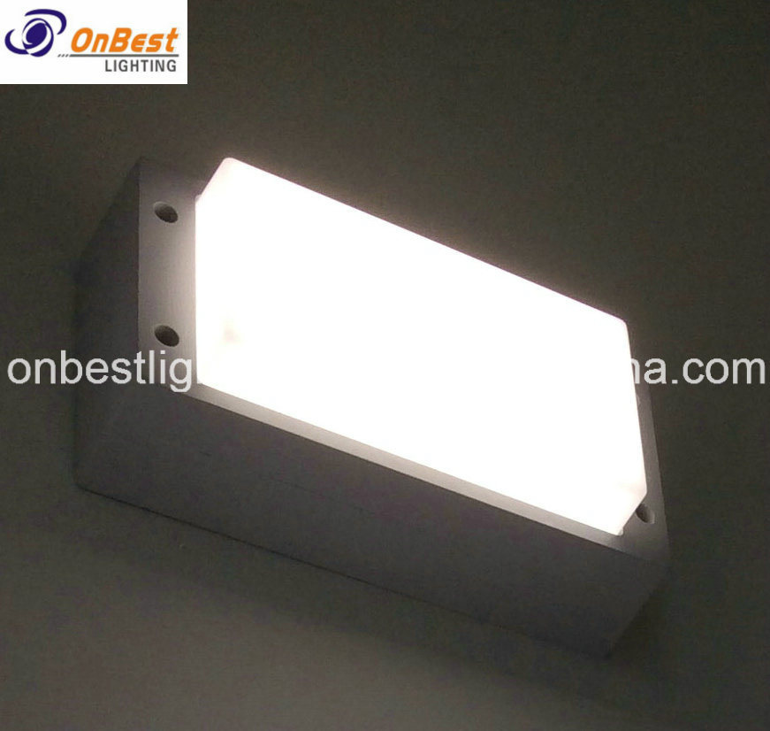 New Arrival Bulkhead 9W LED Outdoor Wall Light in IP55 Rated