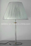Modern Design Desk Table Lamp with Metal Base for Home Decoration (C500816S)