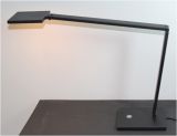 Modern Design LED Table Lamp for Touch Switch (LED-15096T)