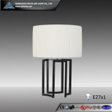 Hotel Furnishing Table Lamp with Round Shade (C500824)