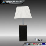 Design Table Lamp for Home Lighting (C500776)