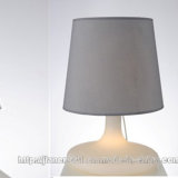 Fashion Glass Table Lamph, Otel Desk Lamp in High Quality