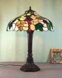 Art Tiffany Table Lamp 757