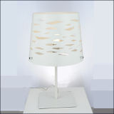 White Metal Table Lamp / Modern Desk Light Lamp