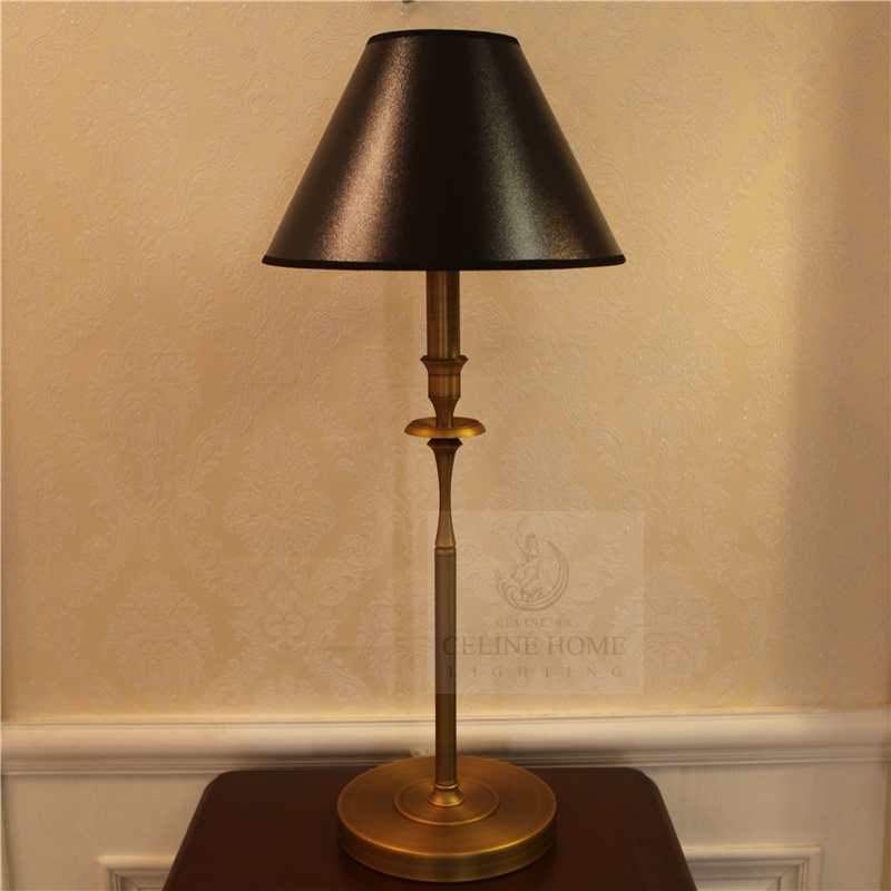 Simple Table Lamp for Decoration (82096-1T)