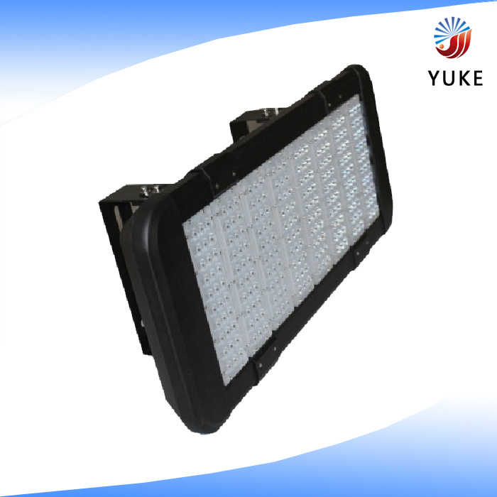 Waterproof 240W LED Tunnel Light with 5 Years Warranty