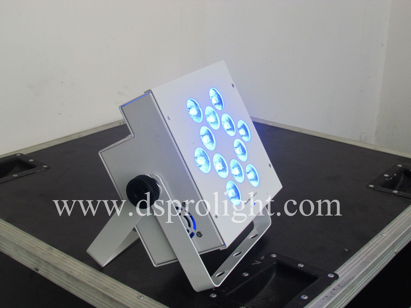 12PCS RGBW or RGBW UV DMX LED PAR 64 with Power and Wireless