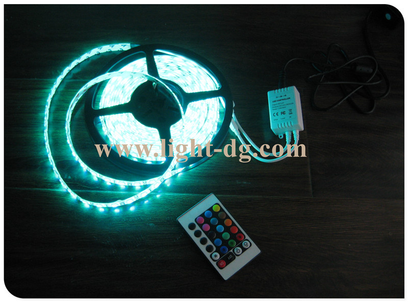 60LED/M 14.4W Waterproof IP65 RGB 5050 SMD Flexible LED Strip