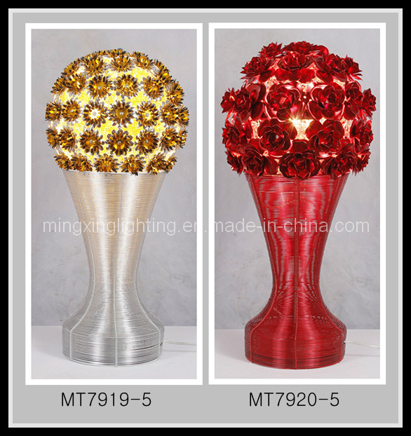 Hot Bedside Table Modern Lamp (MT7920-5)