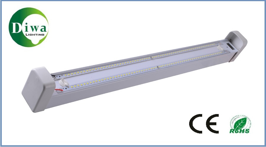 SMD 2835 LED Strip Light Fixture, CE Approved, Dw-LED-T8dfx