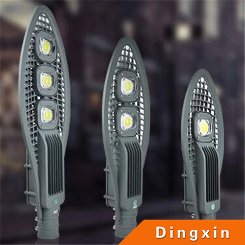 40W Outdoor IP65 Bridgelux COB Solar LED Street Light