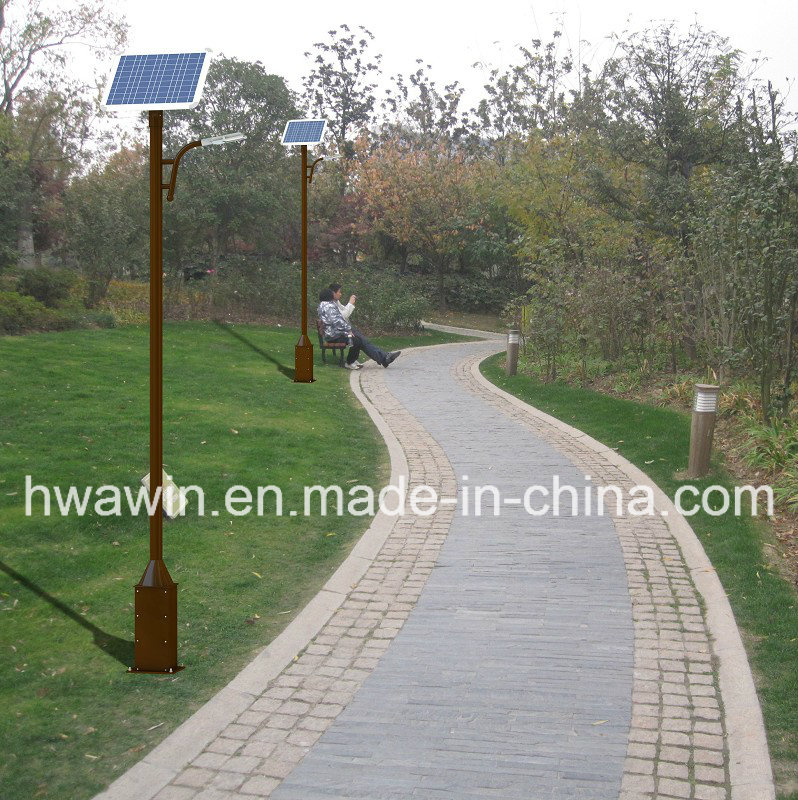 10m 120W LED Solar Street Light