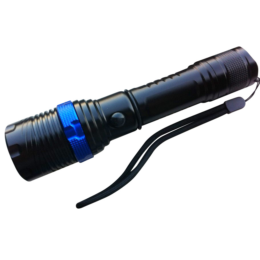 Adjustable Focal Rechargeable Flashlight LED Flashlight